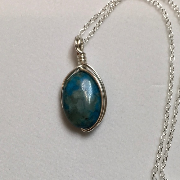 Crazy Lace Blue Agate on Silver Plated Chain - Picture 2 of 7